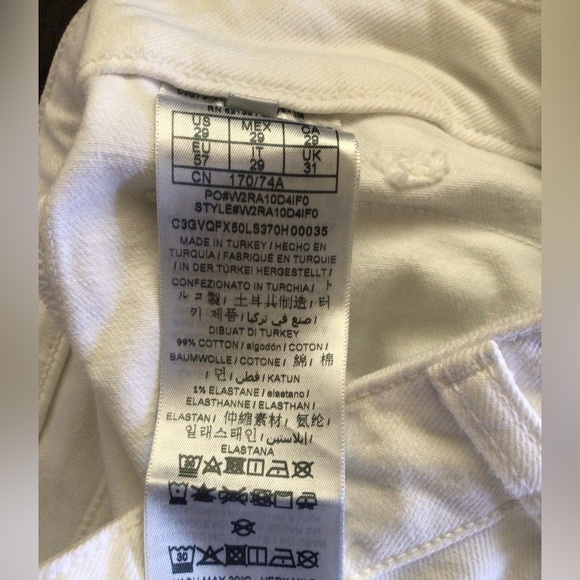 🆕GUESS WHITE DENIM HIGH RISE FLARE(Sz 28 & 29) - Picture 12 of 16